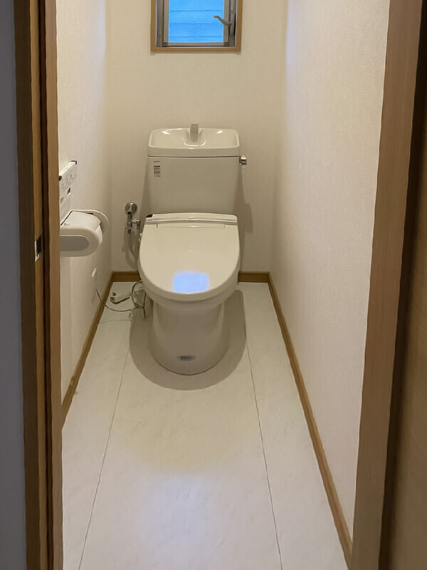 堺市中区トイレ2Fビフォー